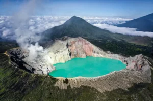 Mount Bromo, Ijen Crater and Tumpak Sewu Waterfall Tour from Bali Drop Yogyakarta (4 Days 3 Nights)