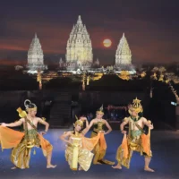 Prambanan Temple at Sunset and Ramayana Ballet (no dinner included)