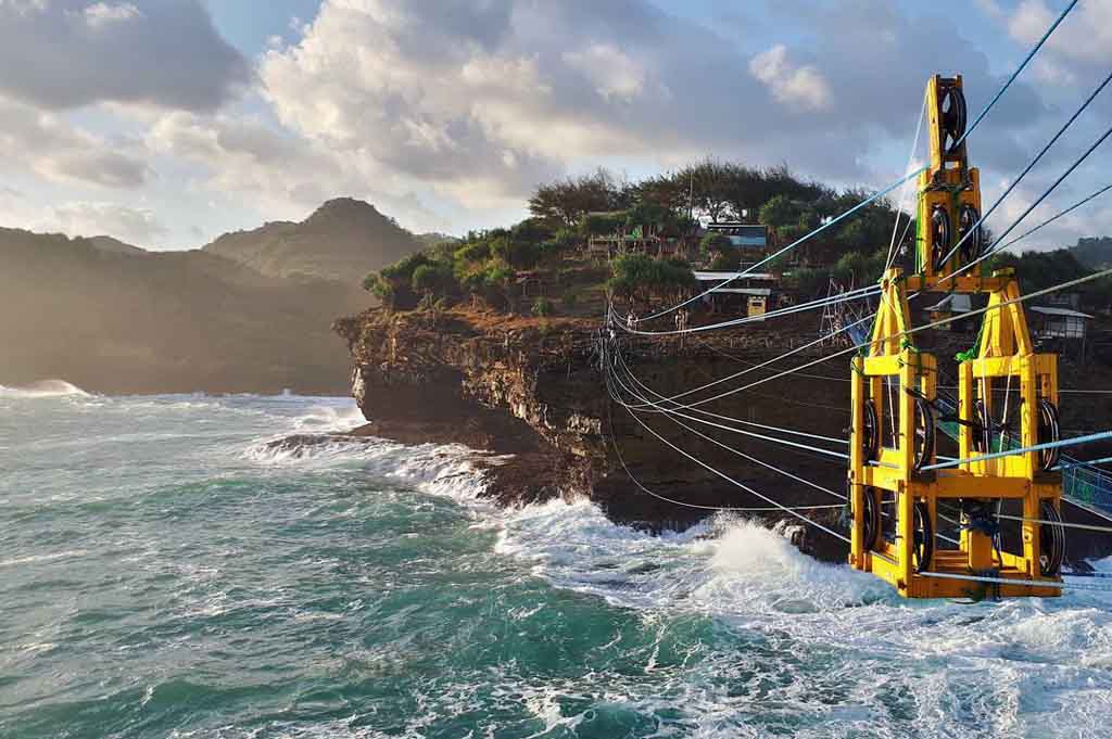 Merapi Sunrise (by Jeep), Jomblang Cave and Timang Beach Tour - Image 4